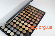 Make Up Me Палитра пастельных теней Make Up Me, W 88 2