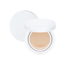 Зволожуючий кушон для обличчя MISSHA Magic Cushion Moist Up SPF50+ PA+++ (Тон: #21 Light Beige) 15g